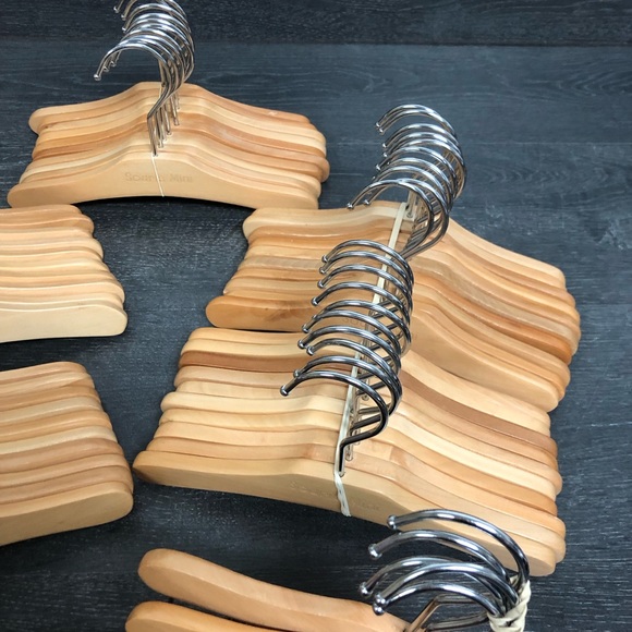 Wooden newborn hangers - Picture 5 of 5